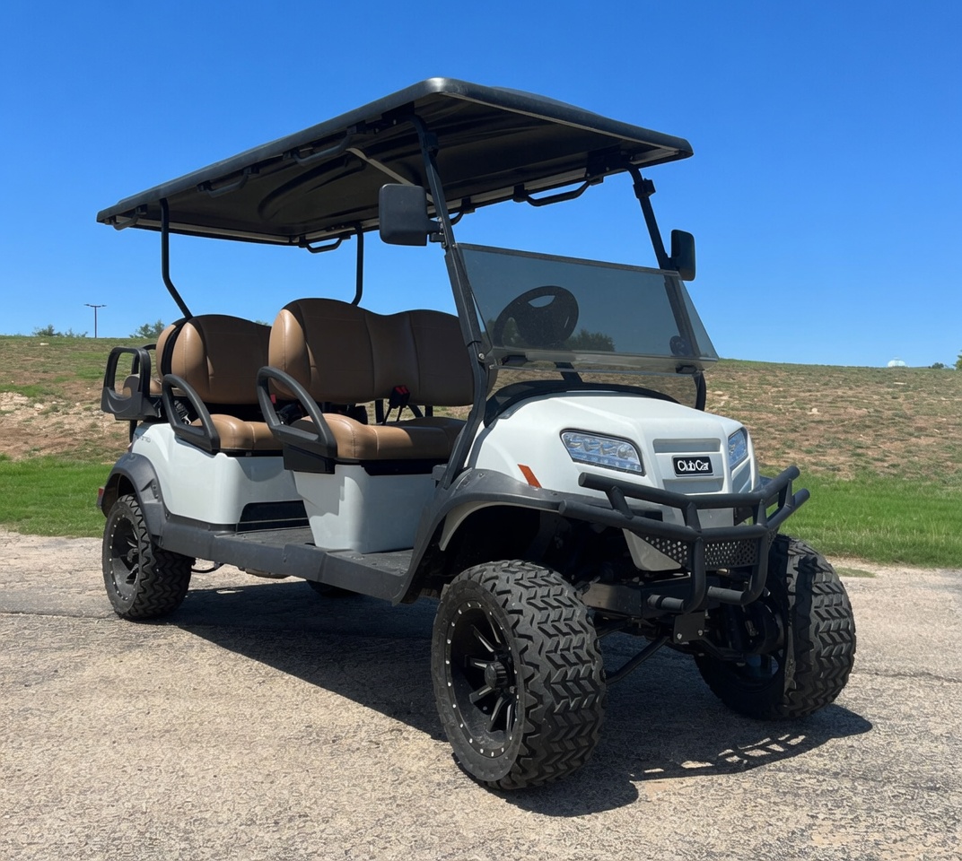 2025 CLUB CAR ONWARD LIFTED GAS 6 SEATER